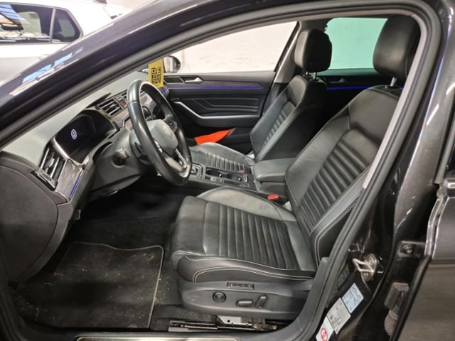 Volkswagen Passat 2.0 TDI DSG R-Line Variant