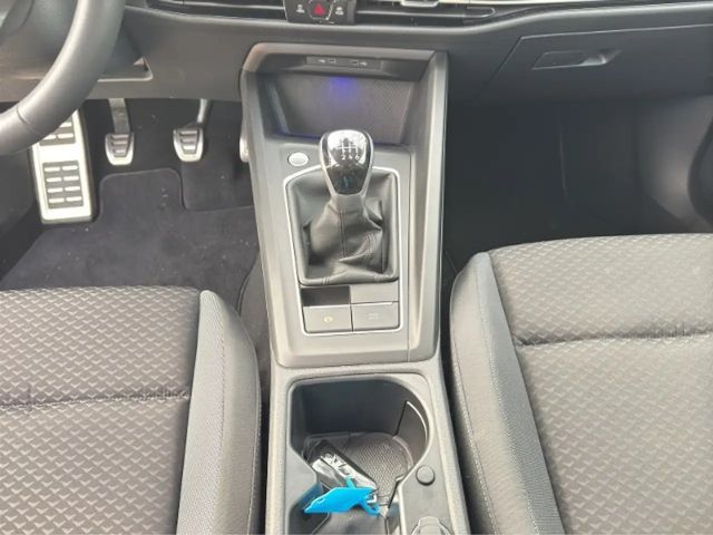 Volkswagen Golf 1.5 TSI Golf VIII