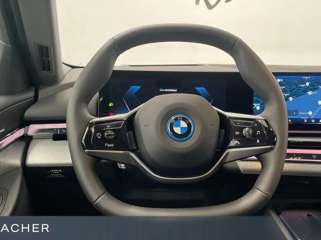 BMW i5 eDrive40