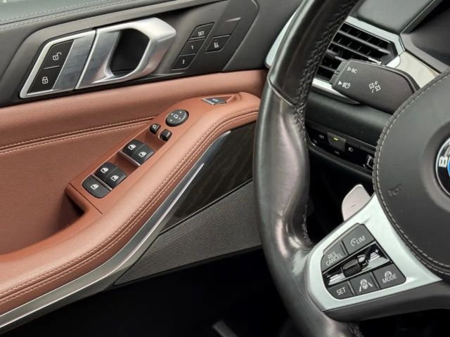 BMW X5 i CRYSTAL PANO-SKY GESTIK H/K HUD LASER