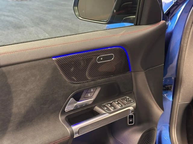 Mercedes-Benz GLB 200 4MATIC GLB 200 d