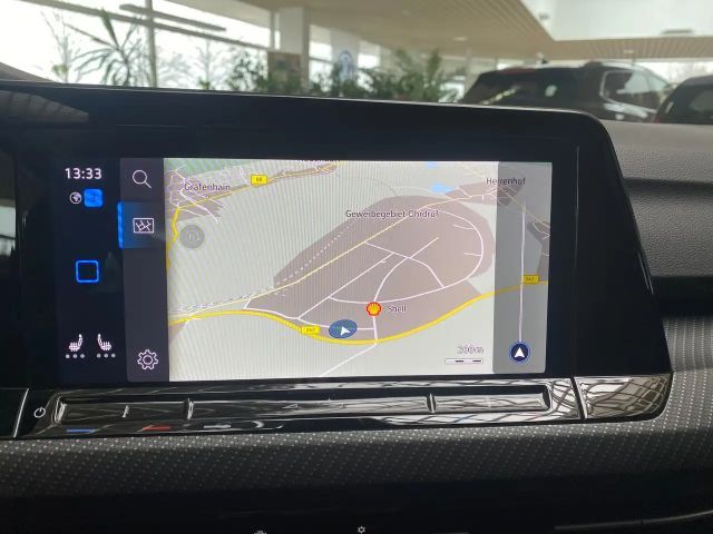 Volkswagen Golf 1.5 eTSI R-Line Style