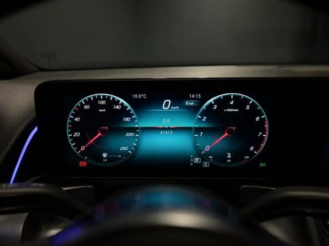 Mercedes-Benz GLB 200 AMG Line