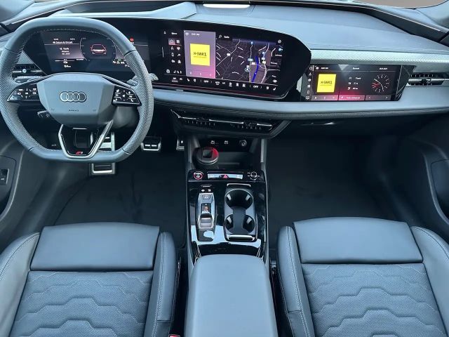 Audi S6 e-tron e-tron