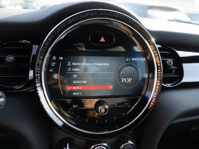 MINI One Classic Trim LED SHZ PDC KEYLESS KLIMA