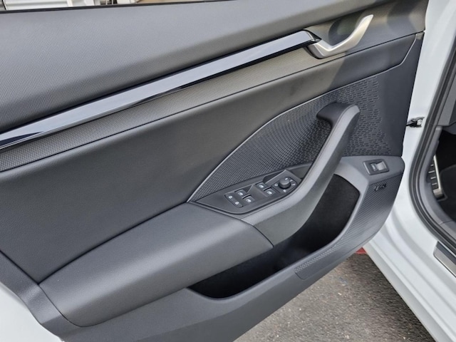 Skoda Octavia 2.0 TDI Combi Sportline