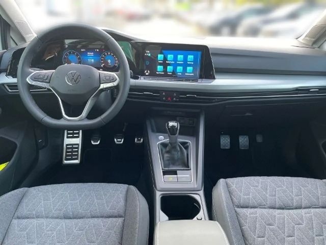 Volkswagen Golf 1.5 TSI Golf VIII Move