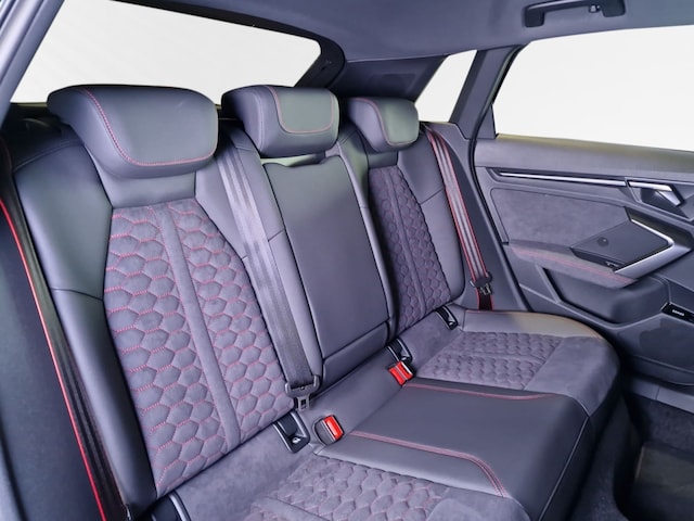 Audi RS3 Quattro S-Tronic Sportback