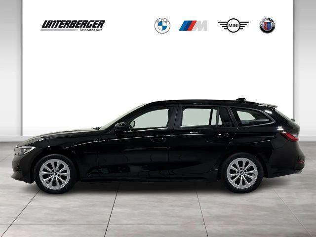 BMW 320 320d Touring xDrive