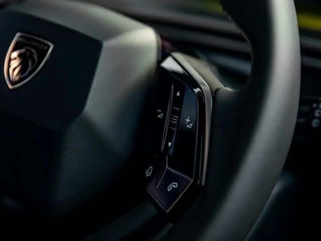 Peugeot 5008 Elektrisch 210 PK | 7-zit | Camera | Navi | Air...