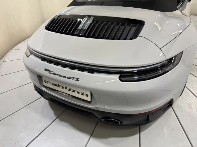 Porsche 992 Cabrio Carrera GTS