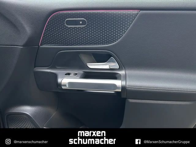 Mercedes-Benz EQB 300 4MATIC Progressive