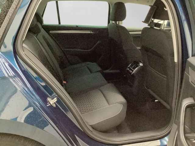 Skoda Superb 1.4 TSI Ambition Combi iV