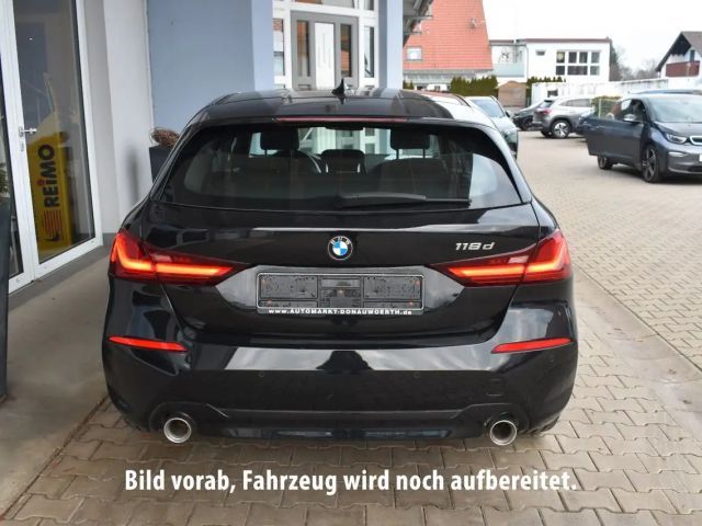 BMW 118 118d Advantage pakket Sedan