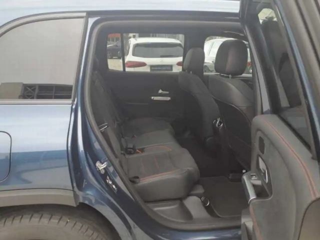 Mercedes-Benz EQB 350 4MATIC AMG Line