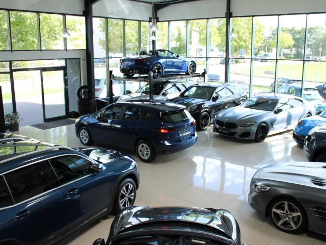 BMW 220 220i Active Tourer