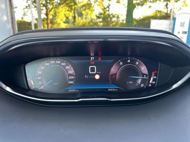 Peugeot 3008 Active Pack EAT8 PureTech