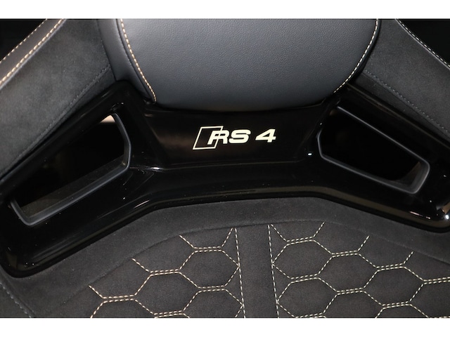 Audi RS4 Avant Quattro