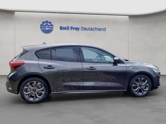 Ford Focus EcoBoost ST Line