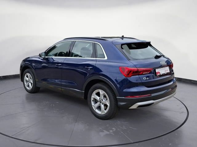 Audi Q3 35 TFSI S-Tronic