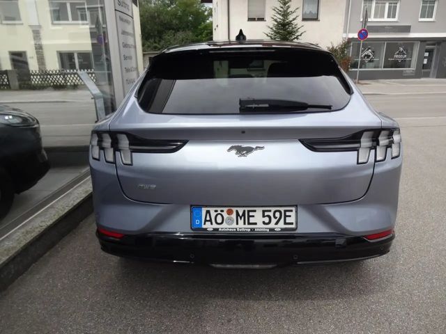 Ford Mustang Mach-E AWD