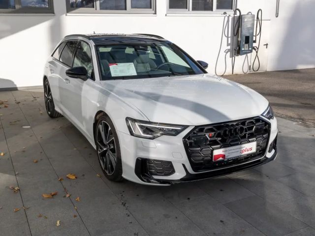 Audi S6 Avant Quattro