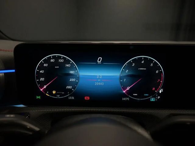 Mercedes-Benz CLA 200 AMG Line Coupé