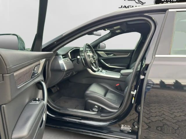 Jaguar XF AWD D200 S