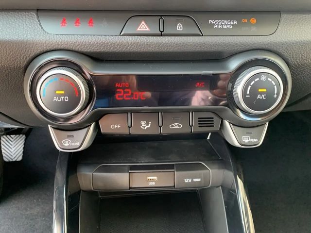 Kia Stonic 1,2 DPI ISG Silber