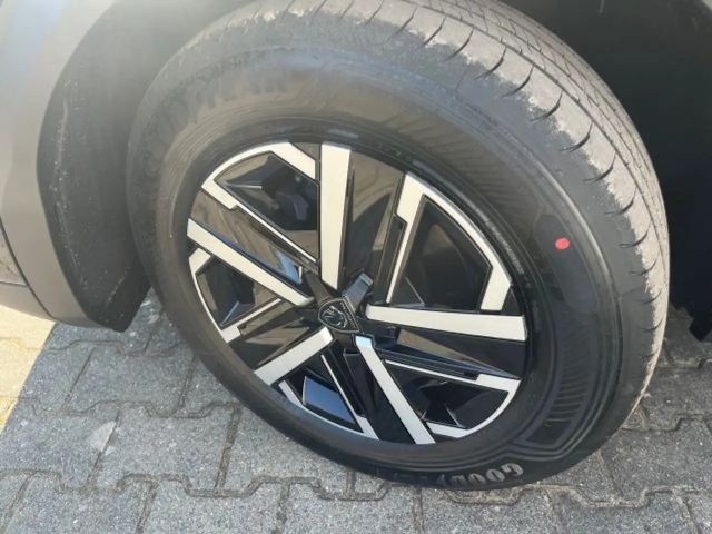 Peugeot 2008 PureTech Style