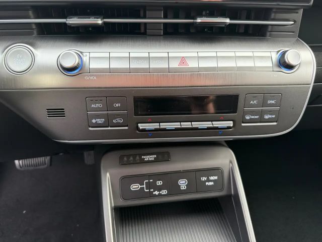 Hyundai Kona 64 kWh Electric