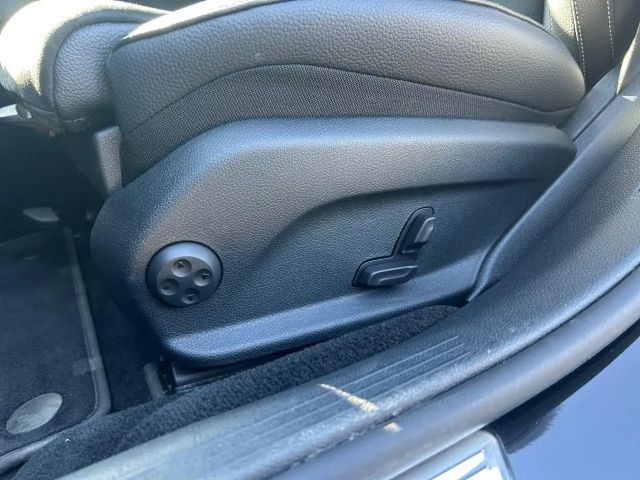 Mercedes-Benz E 220 AMG Line E 220 d Estate