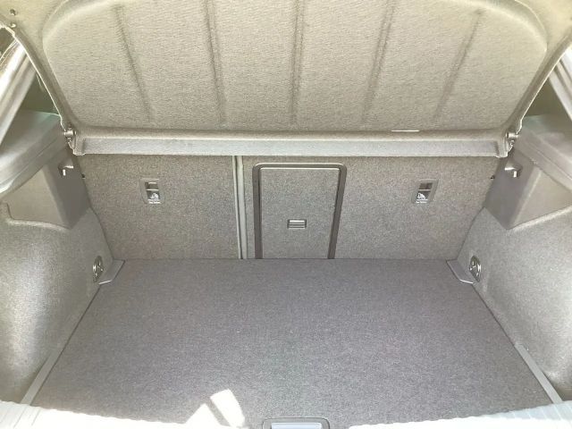 Seat Leon 1.5 eTSI DSG FR-lijn