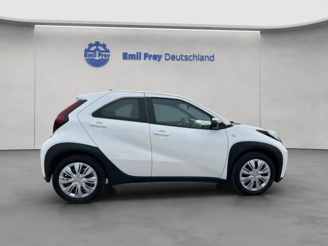 Toyota Aygo X Hatchback Play X-play