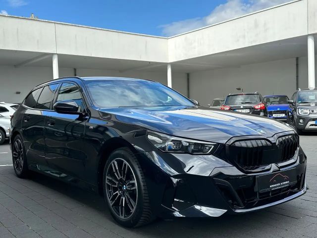 BMW 520 520d M-Sport Touring