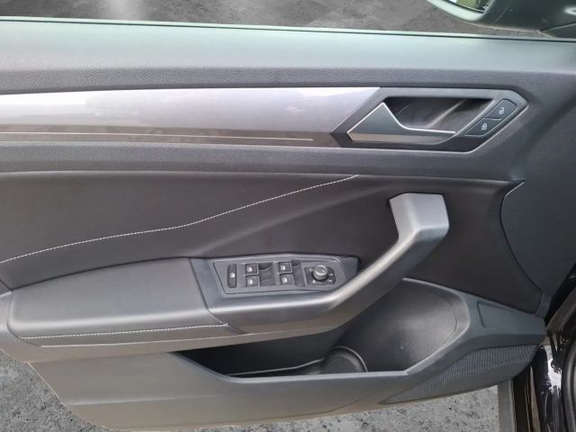 Volkswagen T-Roc DSG Style