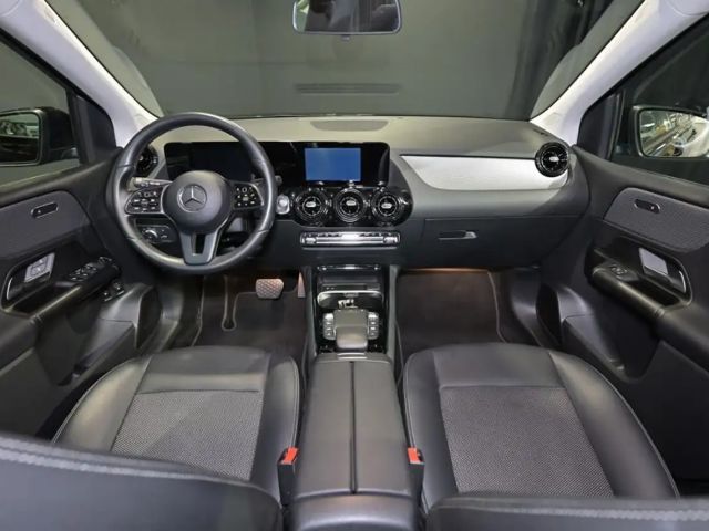 Mercedes-Benz B 250 B 250 e