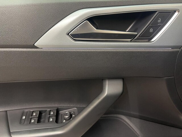 Volkswagen Polo VI 1.0 Kam. Virtual DynLicht KlimaA.