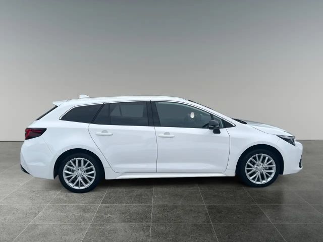 Toyota Corolla Active Hybride