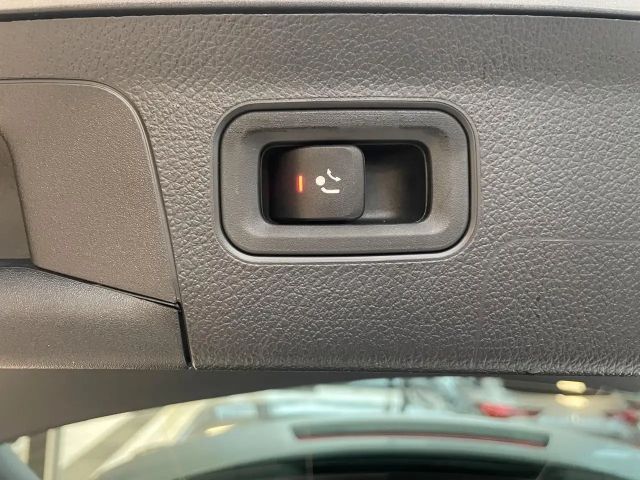 Mercedes-Benz A 180 Progressive