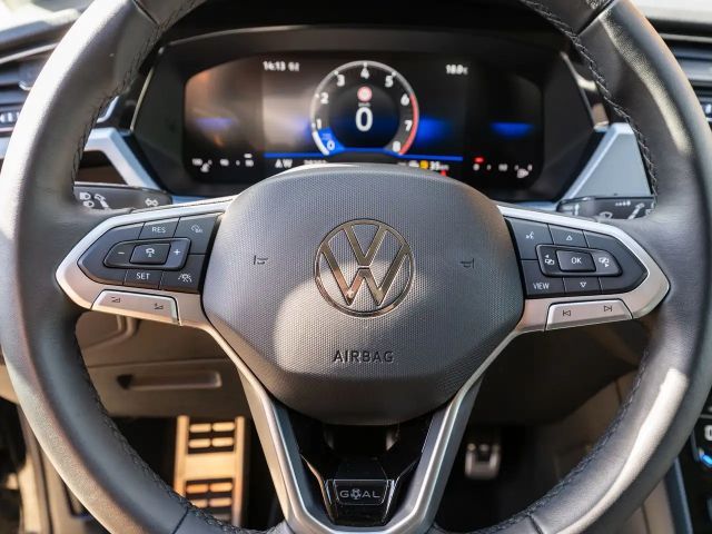 Volkswagen Touran Goal 1.5TSI Navi RFK ACC SHZ PDC 7-Sitzer