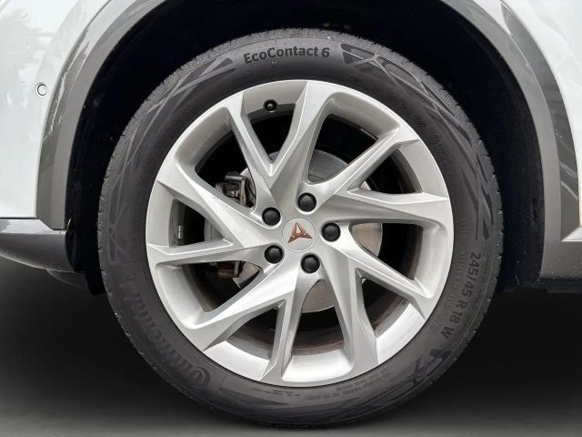 Cupra Formentor mit Fahrschulumbau