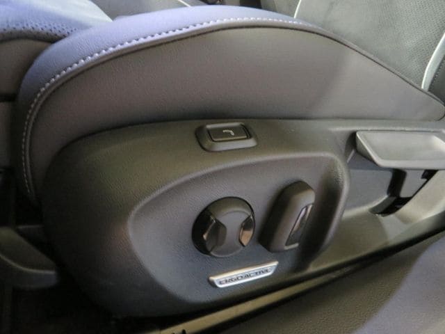 Volkswagen Passat 2.0 TDI Business DSG