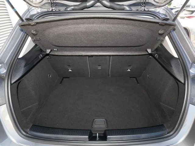 Mercedes-Benz A 180 Hatchback