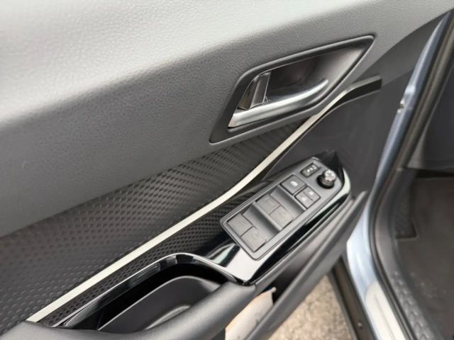 Toyota C-HR Hybride Team D