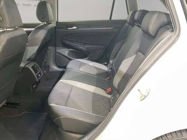 Volkswagen Golf 1.5 eTSI DSG Golf VIII Variant