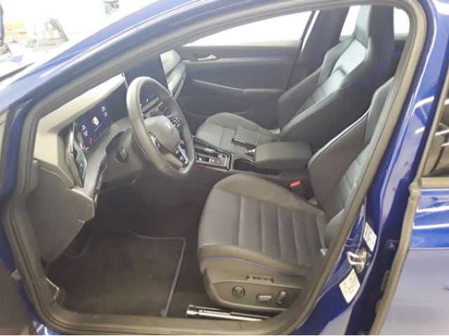 Volkswagen Golf 2.0 TSI DSG Golf VIII IQ.Drive