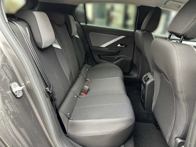 Opel Astra 1.2 Turbo Edition Turbo