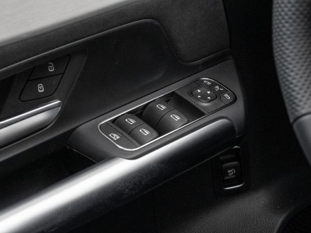 Mercedes-Benz GLA 250 4MATIC