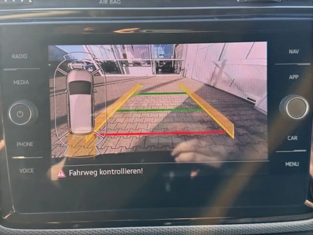 Volkswagen Touran IQ.Drive Pro R-Line